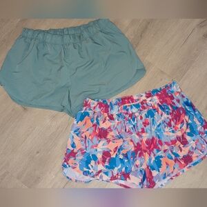 Bundle of 2 Old Navy Mid-Rise StretchTech Run Shorts